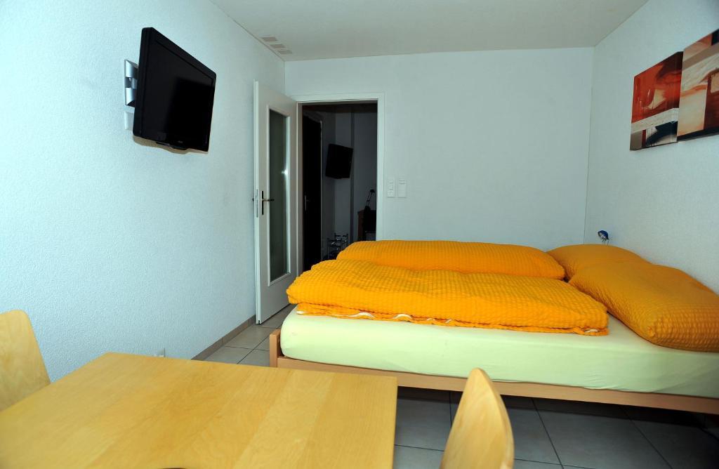 Niros Bed & Breakfast Birsfelden Bilik gambar
