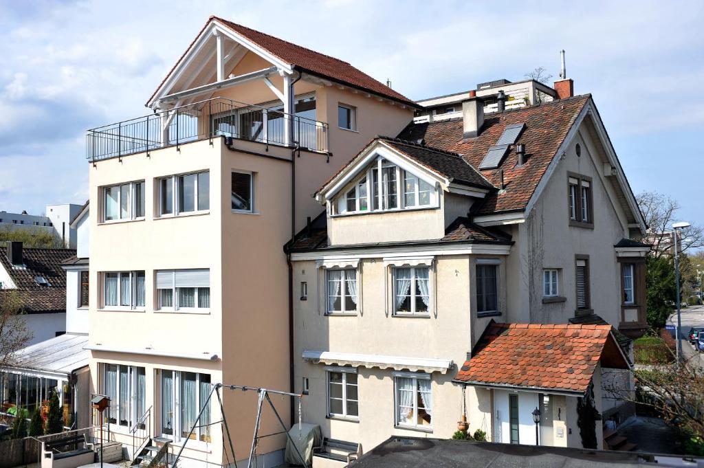 Niros Bed & Breakfast Birsfelden Luaran gambar