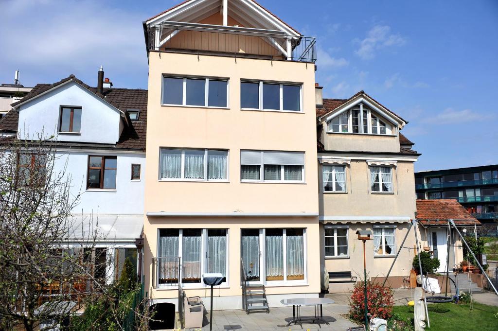 Niros Bed & Breakfast Birsfelden Luaran gambar