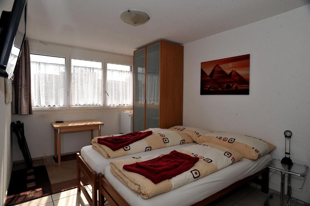Niros Bed & Breakfast Birsfelden Luaran gambar
